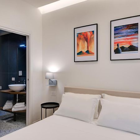 Well Suites - Piazza Dei Martiri Nápoles Exterior foto