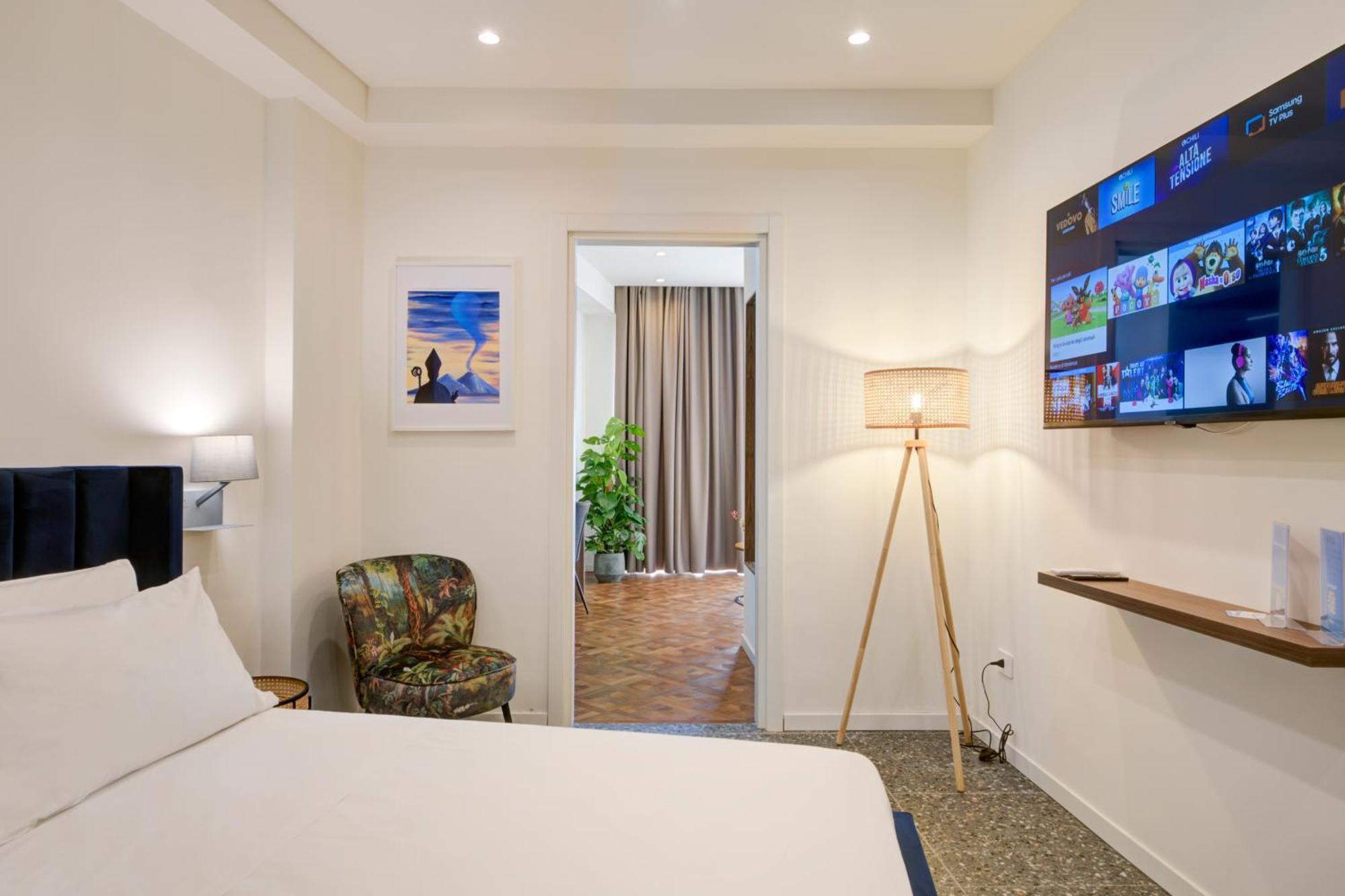 Well Suites - Piazza Dei Martiri Nápoles Exterior foto
