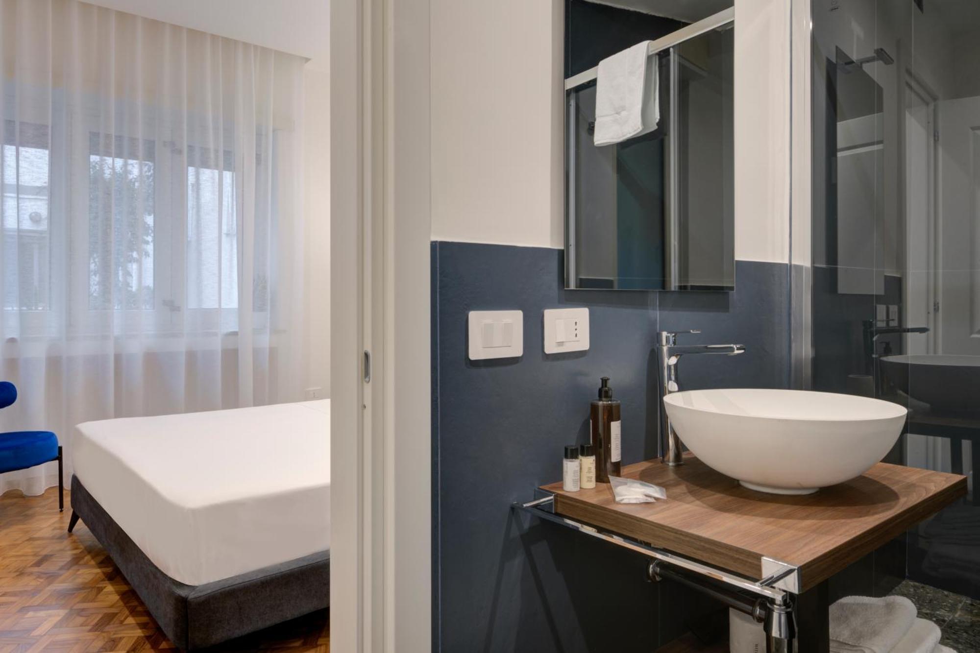 Well Suites - Piazza Dei Martiri Nápoles Exterior foto